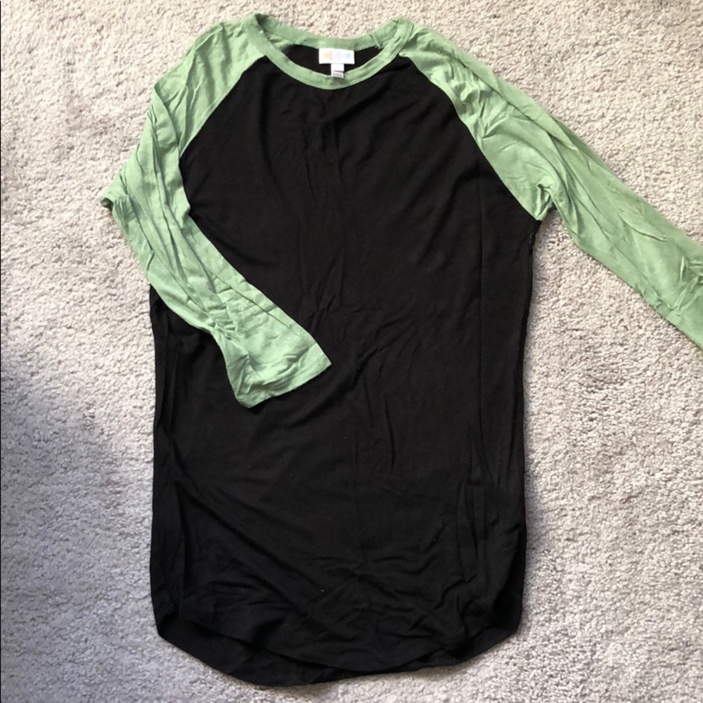 LuLaRoe Randy Raglan Shirt